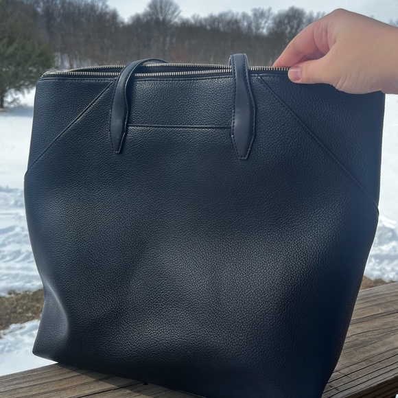 Calvin Klein Black Tote Bag - Picture 3 of 10